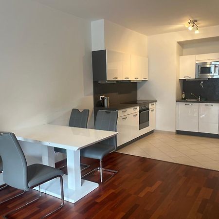 פראג Residence Garden Tower S Balkonem, Garaz מראה חיצוני תמונה