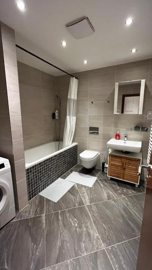 פראג Residence Garden Tower S Balkonem, Garaz מראה חיצוני תמונה